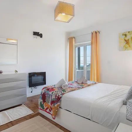 Azul And Sun Villa Silveira (Lisbon)